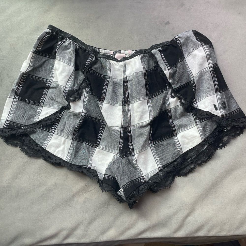 victoria’s secret pajama shorts